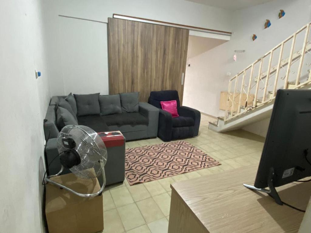 Casa Compartilhada Com Quartos Individuais Juàzeiro Dış mekan fotoğraf